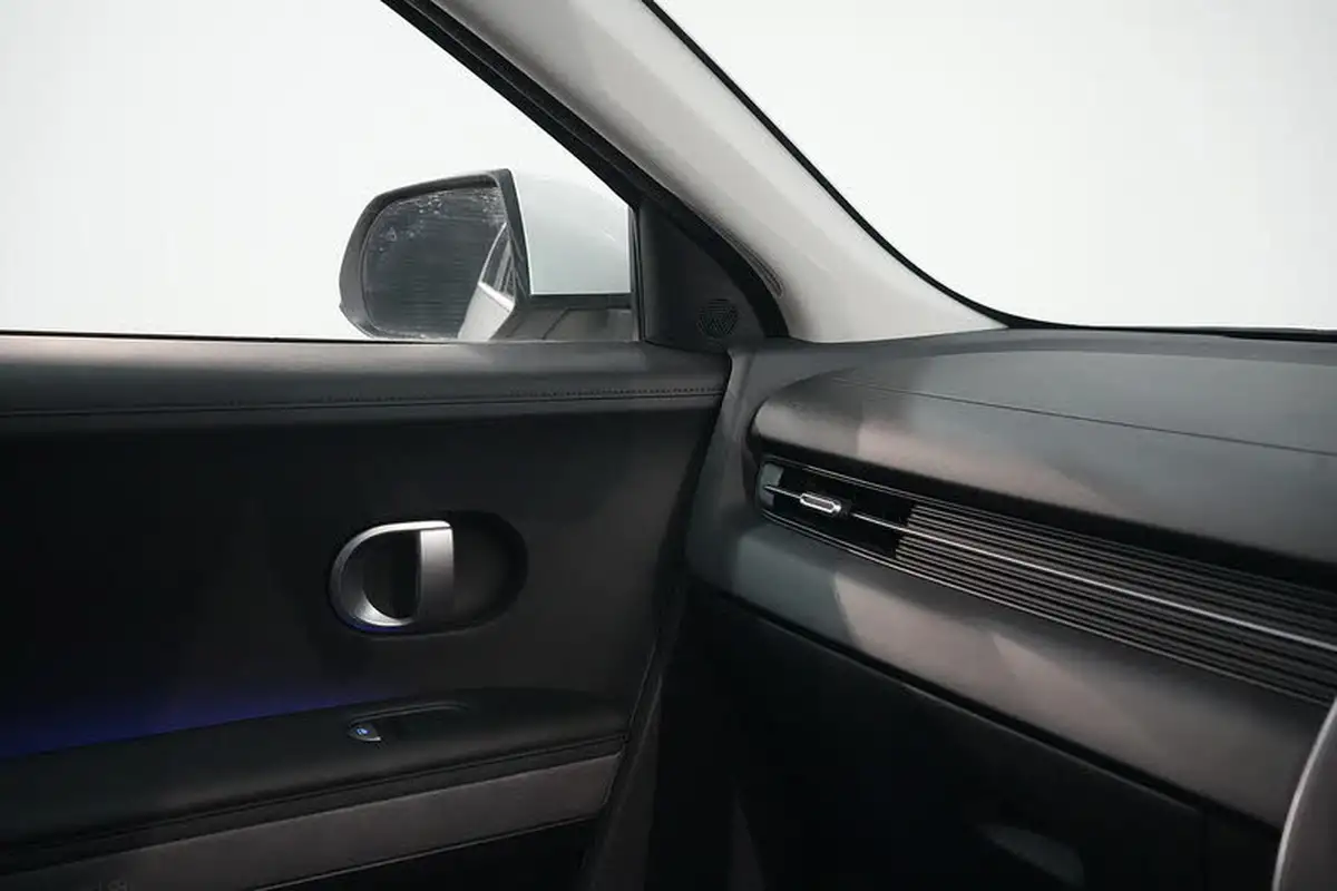 2023-hyundai-ioniq-5-e-premium-228ps-77kwh-rwd-big-44