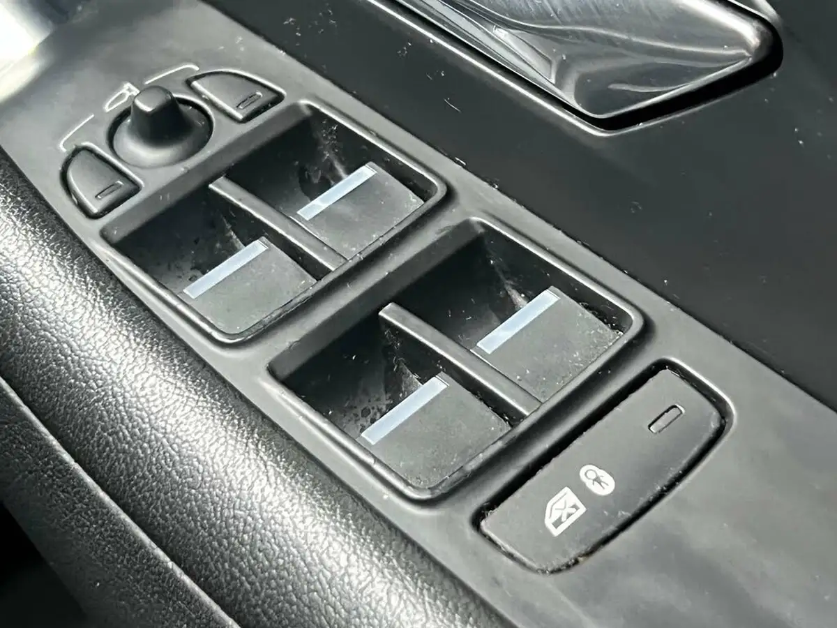 2019-jaguar-e-pace-20-i4d-150ps-big-58