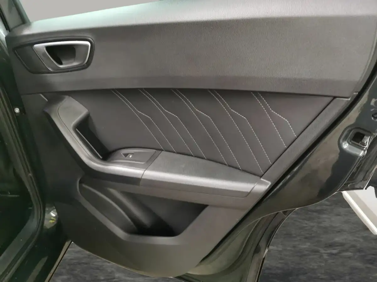 2022-seat-ateca-20tdi-fr-4d-dsg-big-33