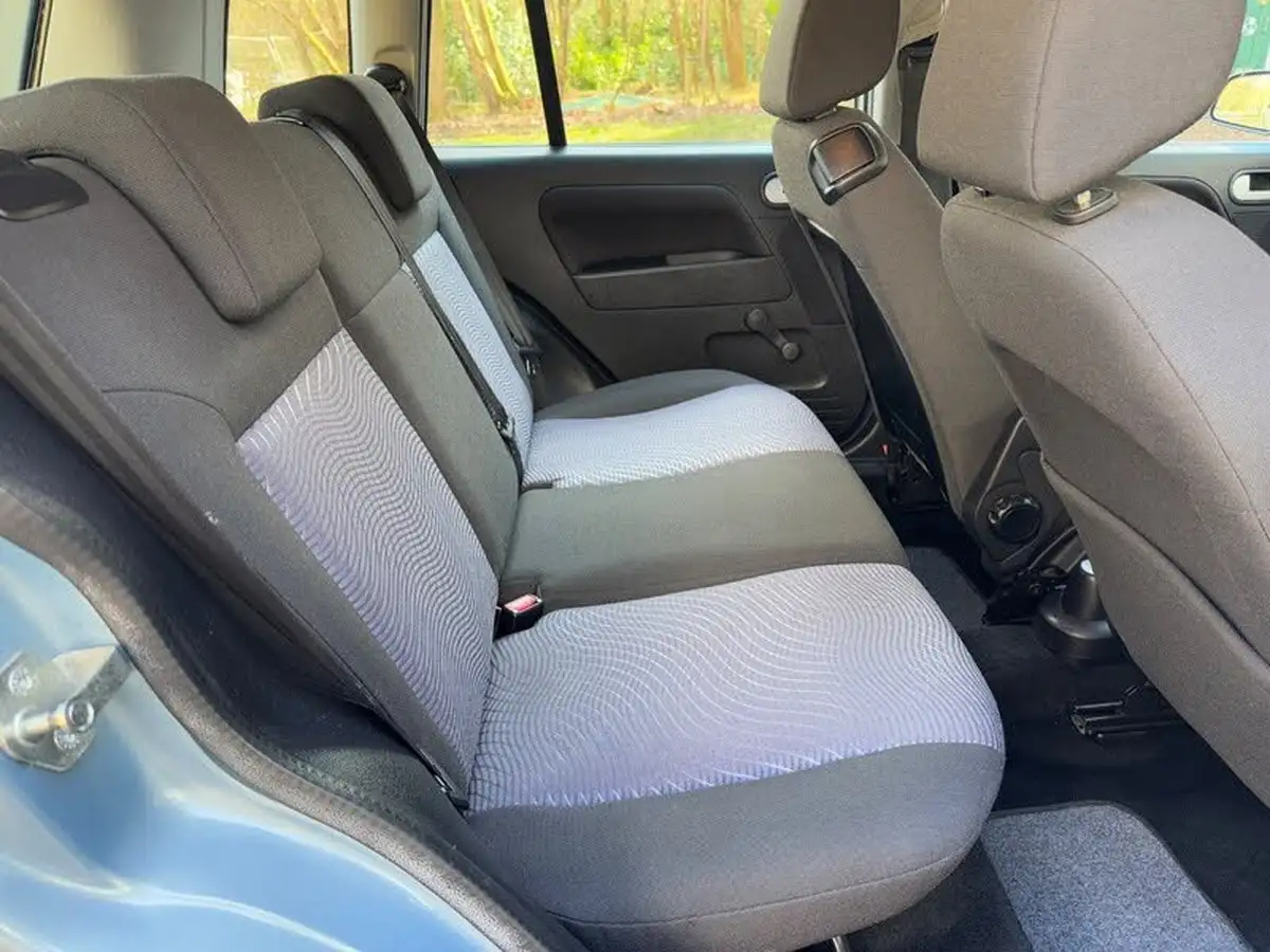 2008-ford-fusion-14-zetec-climate-durashift-est-big-2