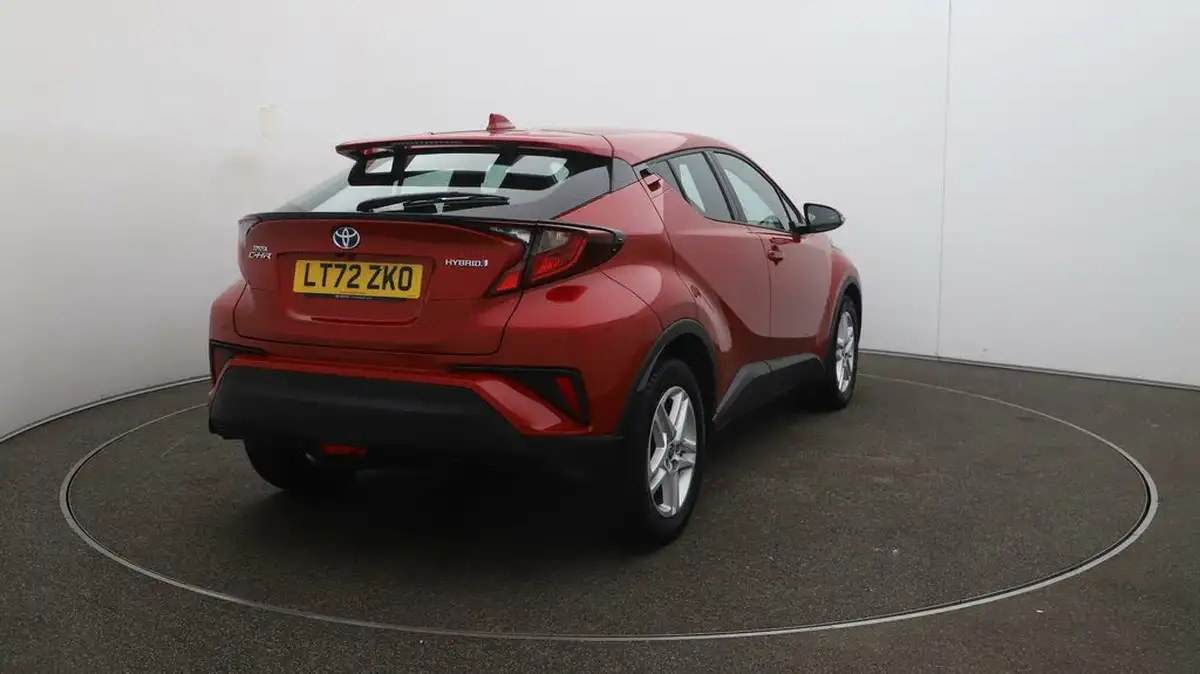 2022-toyota-c-hr-18-vvt-i-icon-big-53