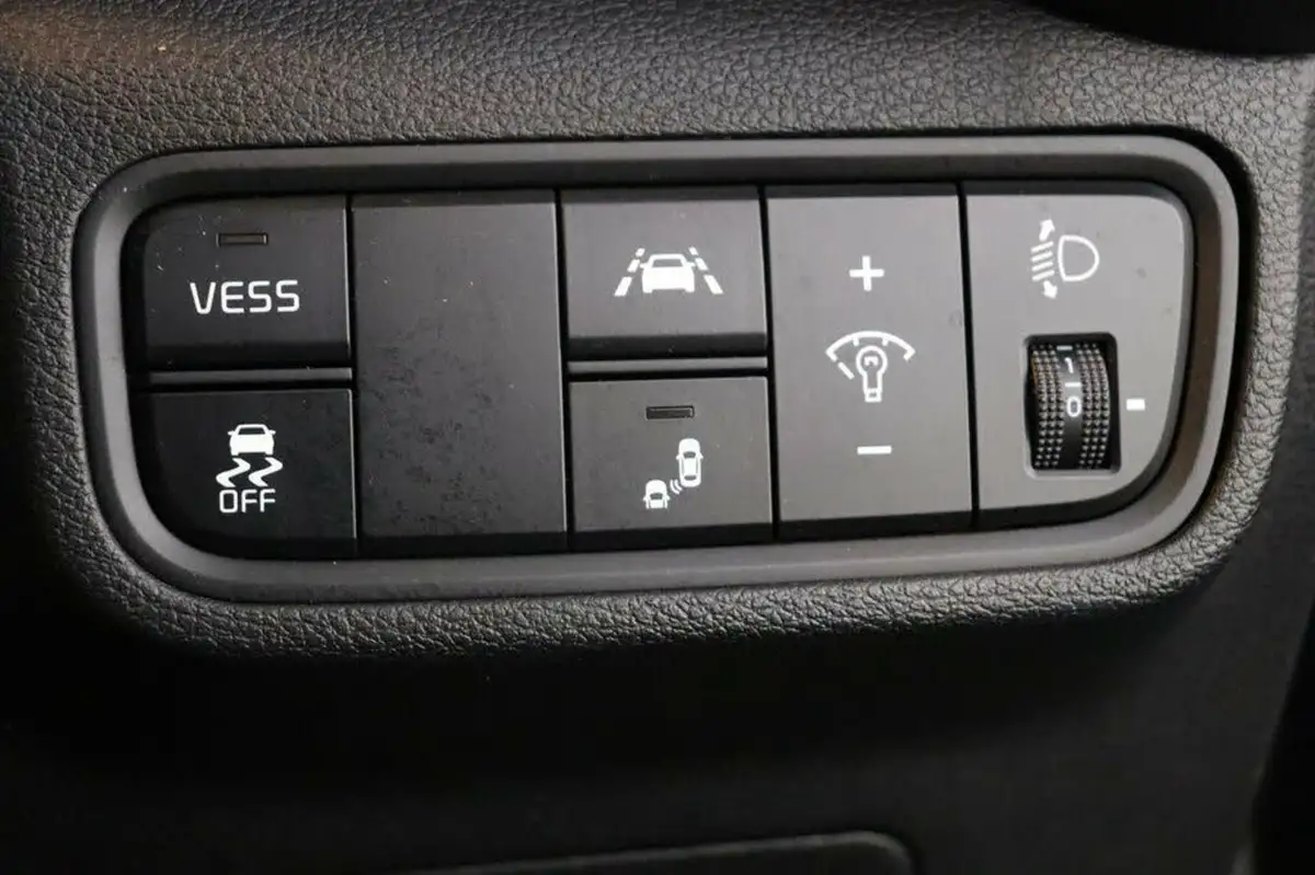 2022-kia-soul-ev-maxx-big-19
