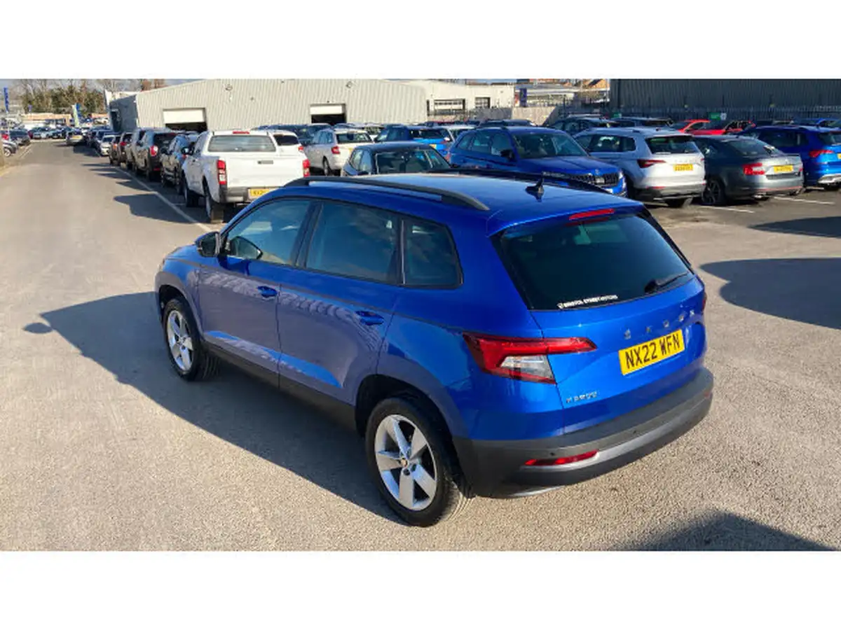 2022-skoda-karoq-10-tsi-se-big-21