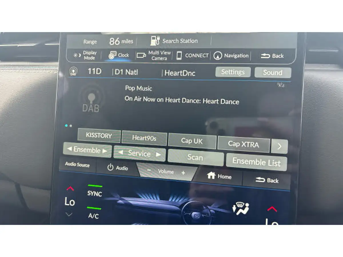 2024-honda-eny1-e-advance-big-30
