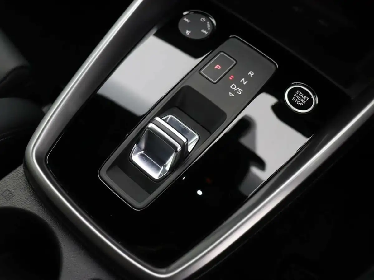 2024-audi-a3-14-40-tfsi-e-s-line-big-29