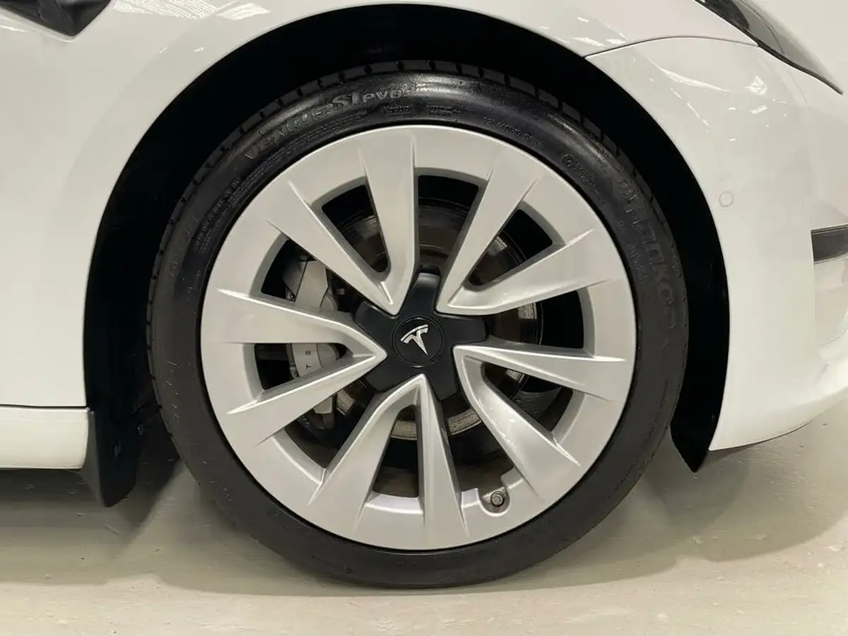 2022-tesla-model-3-e-long-range-big-20