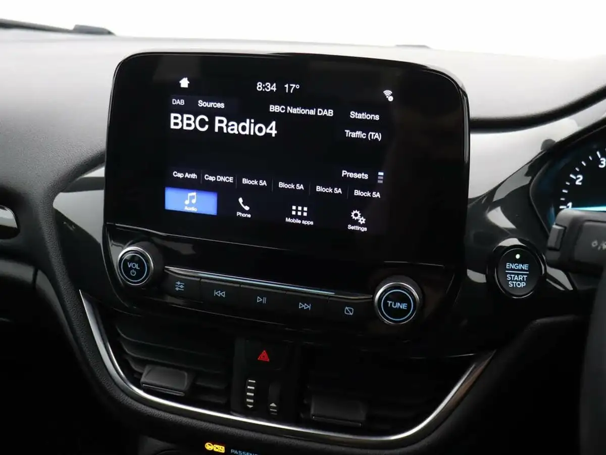 2018-ford-fiesta-10t-st-line-100ps-3d-big-21