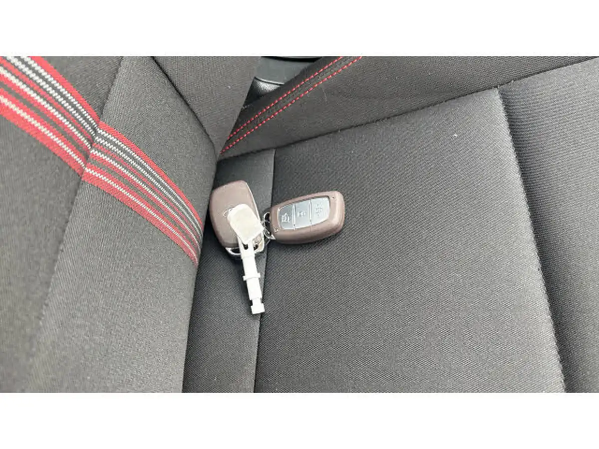 2024-hyundai-i20-10-t-gdi-n-line-s-big-19