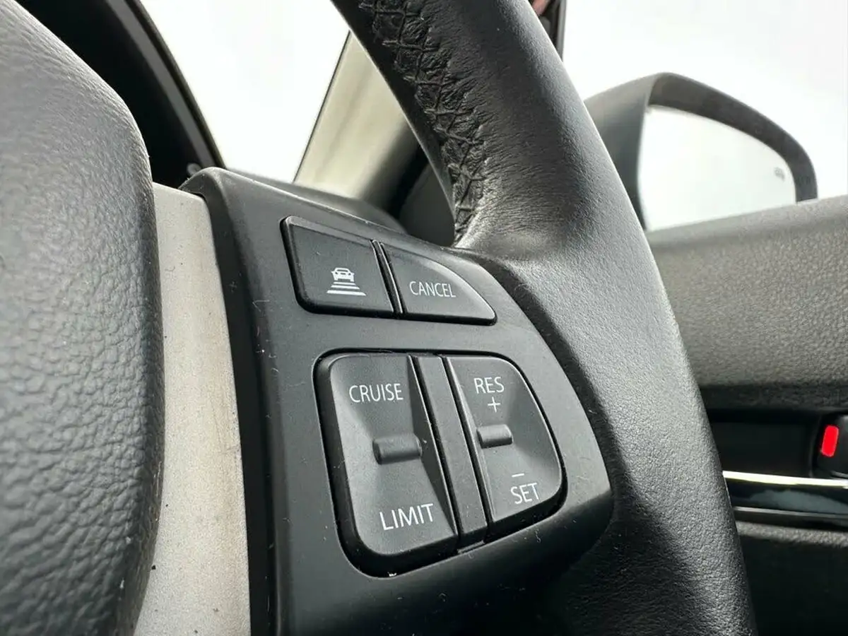 2015-suzuki-vitara-16-sz5-big-17