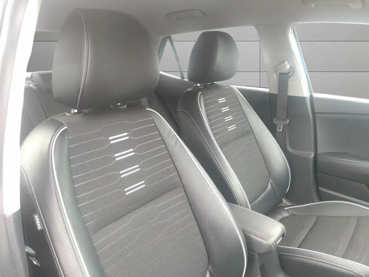 2022-kia-stonic-10-t-gdi-gt-line-s-big-28