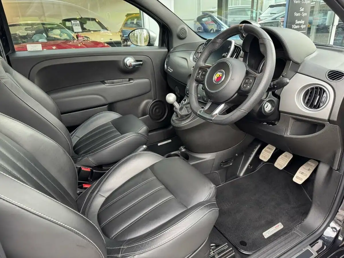 2020-abarth-595-14-tjet-turismo-big-6