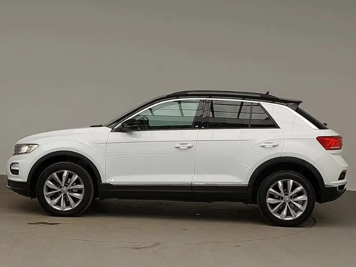 2019-volkswagen-t-roc-10-tsi-design-big-3