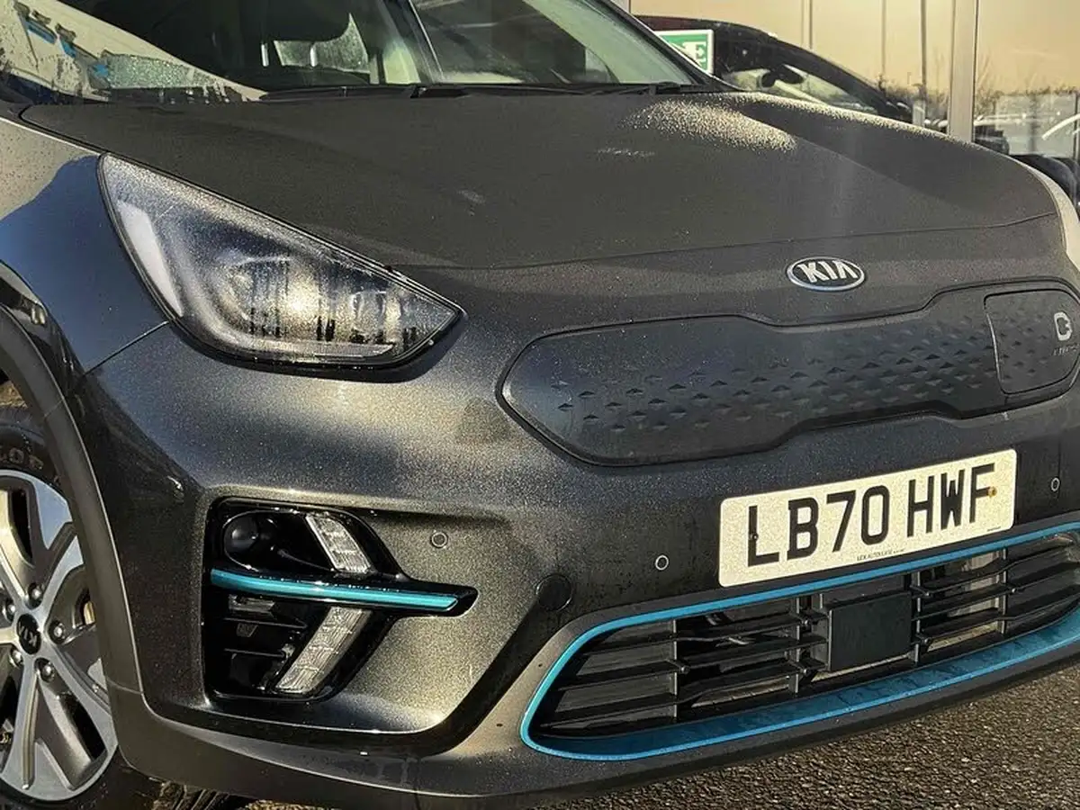 2021-kia-e-niro-ev-4-big-17
