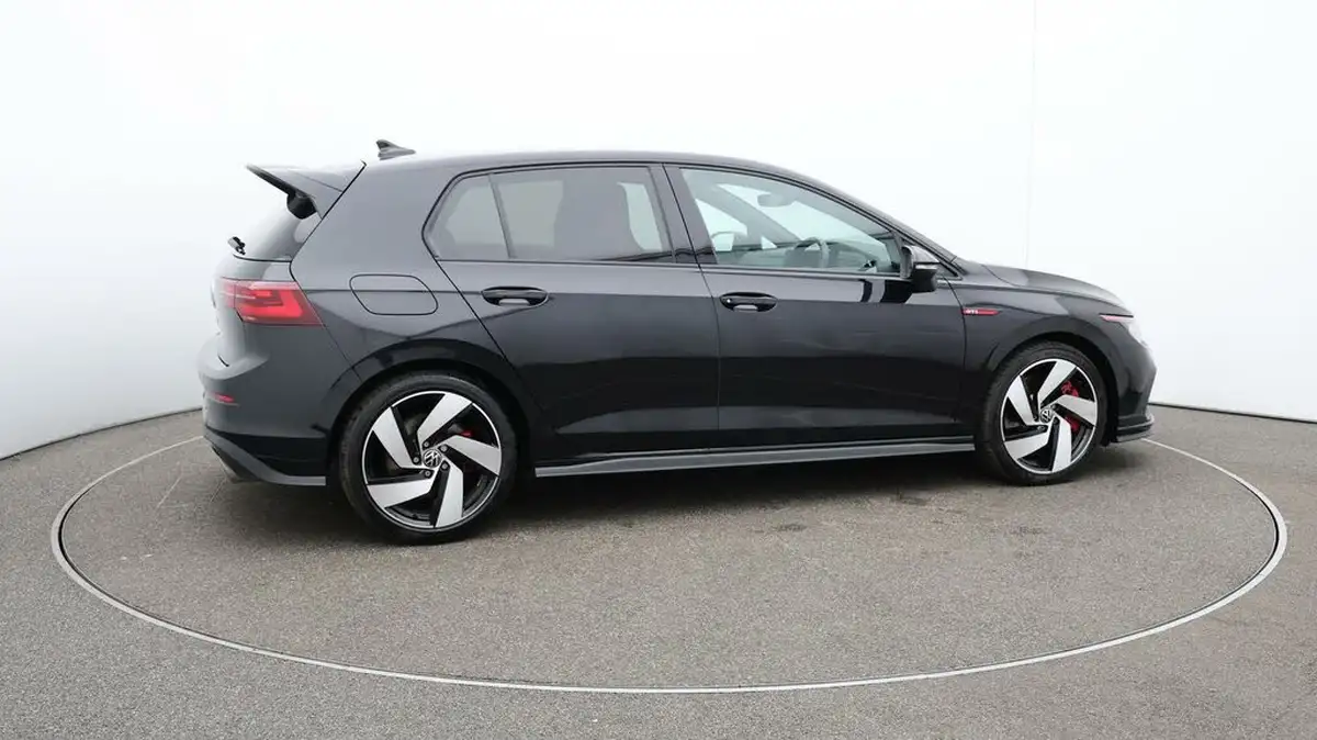 2022-volkswagen-golf-20-tsi-gti-clubsport-big-44