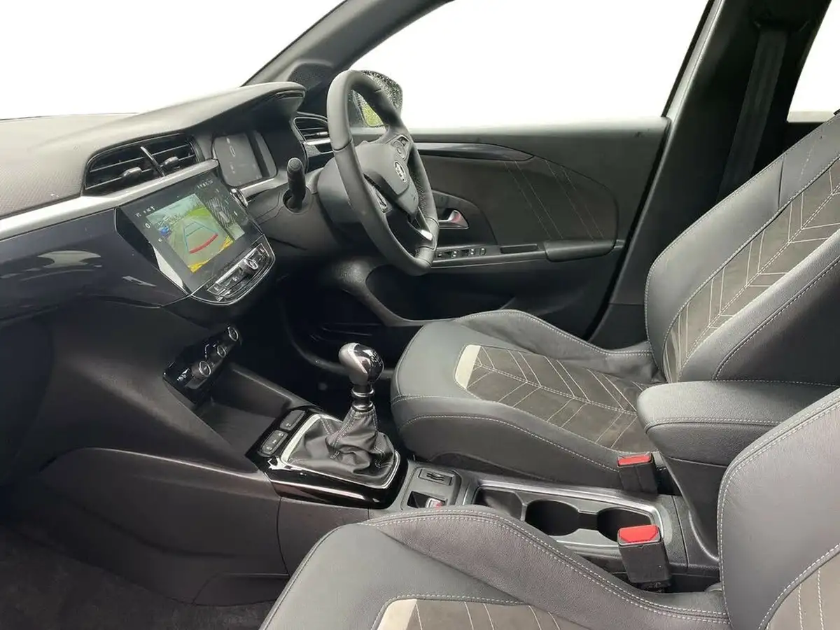 2024-vauxhall-corsa-12-turbo-ultimate-100ps-big-9