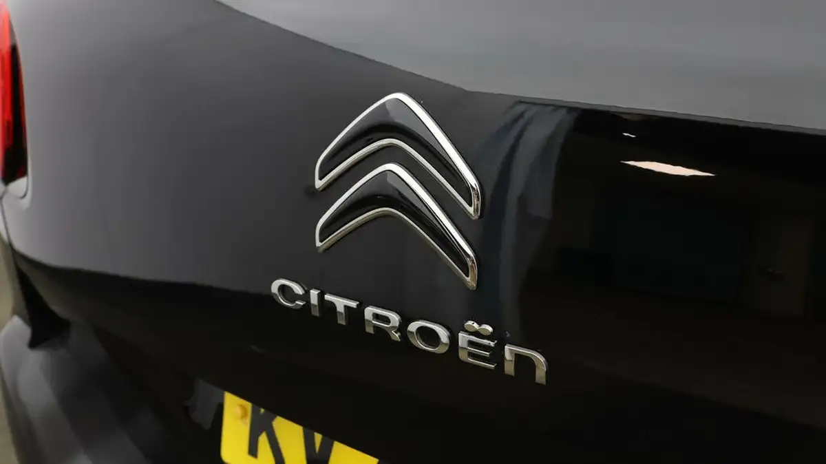 2020-citroen-c3-aircross-12-puretech-flair-110ps-ss-big-19