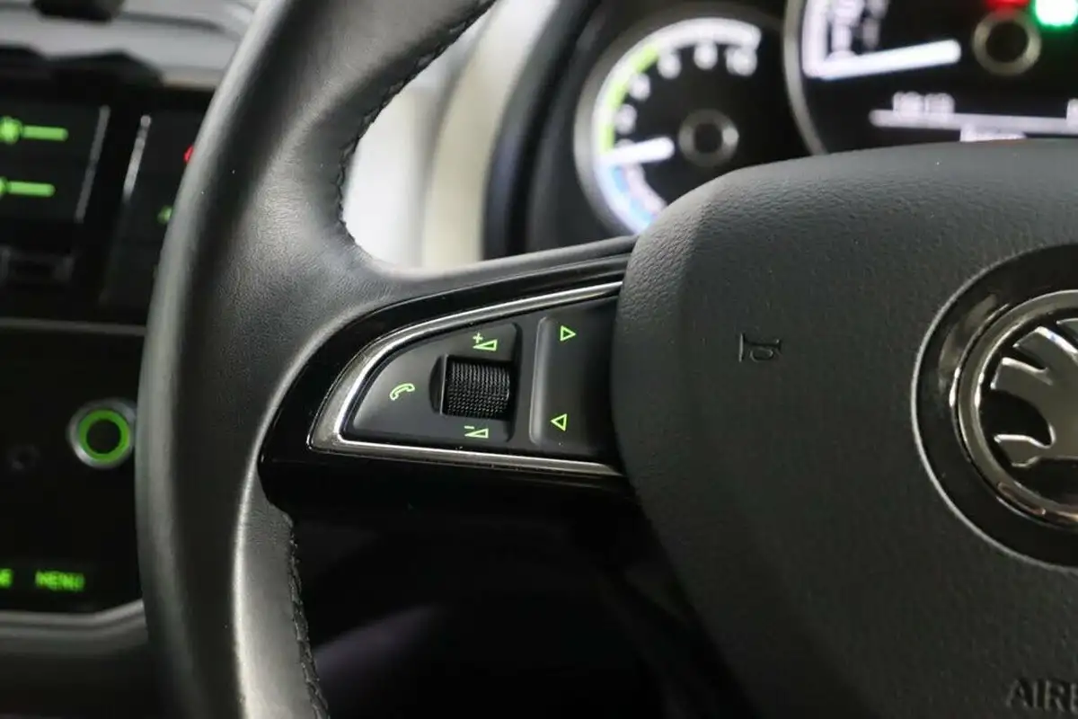 2020-skoda-citigo-e-se-l-big-24