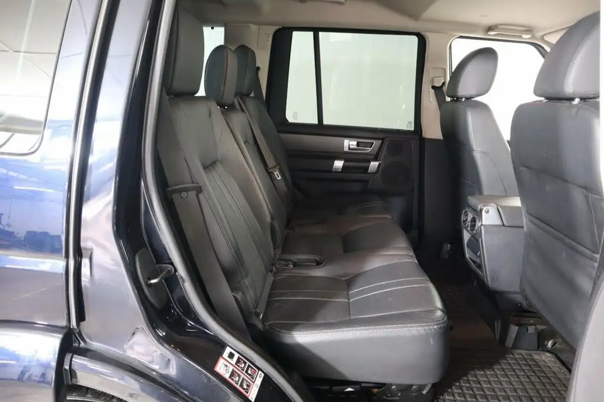 2010-land-rover-discovery-4-30tdv6-xs-big-39