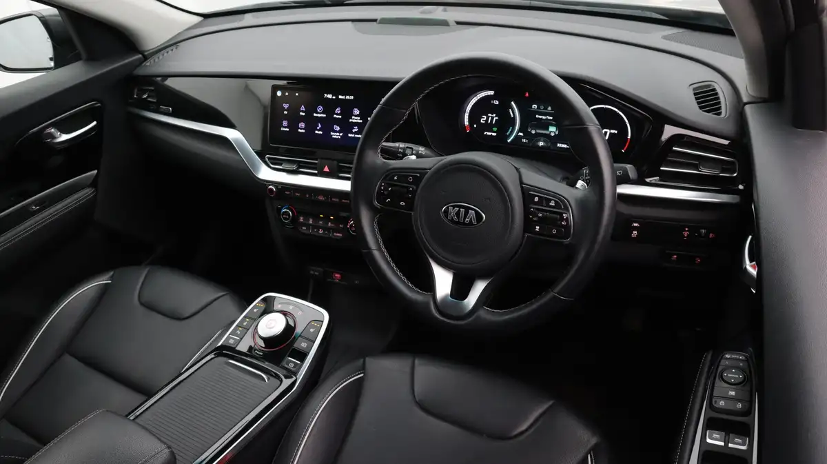 2021-kia-e-niro-ev-3-big-9