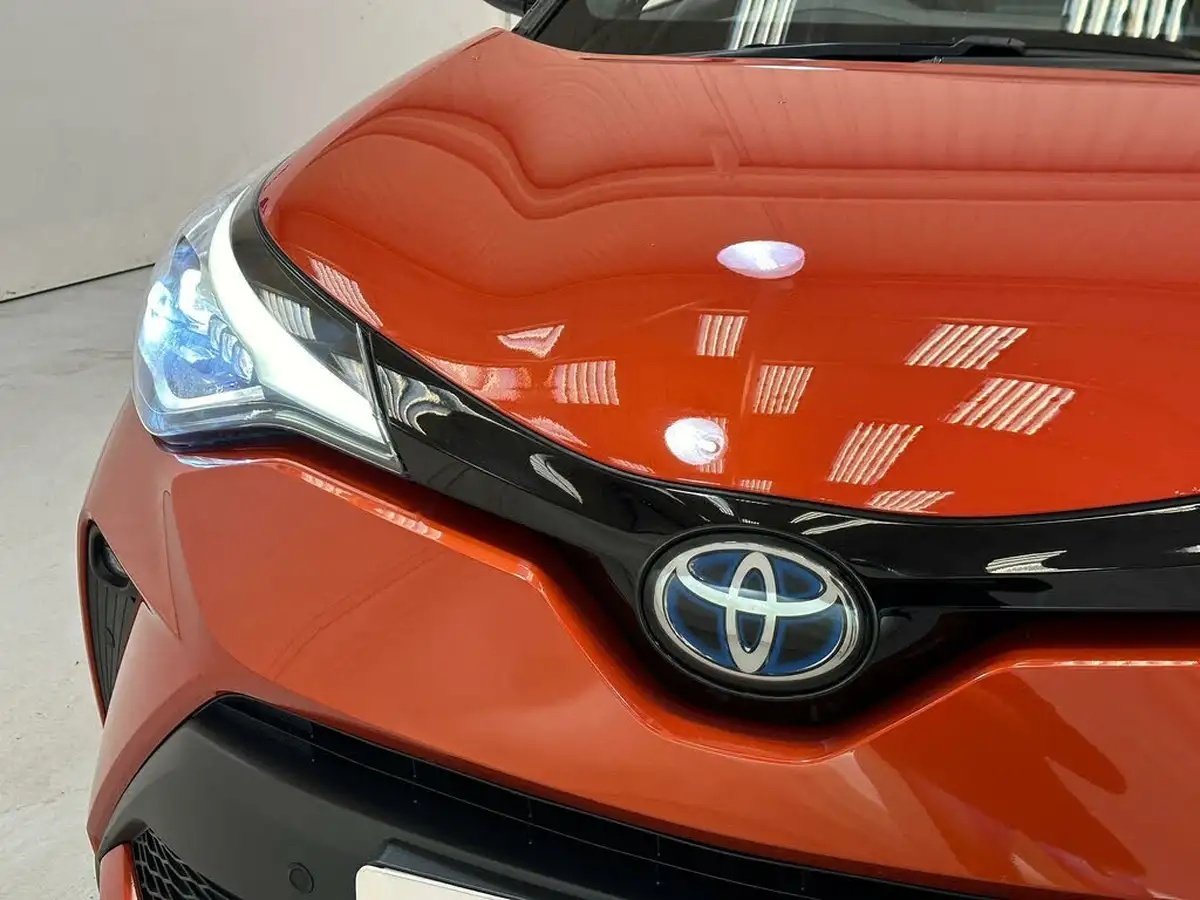 2021-toyota-c-hr-20-vvt-i-orange-edition-big-7