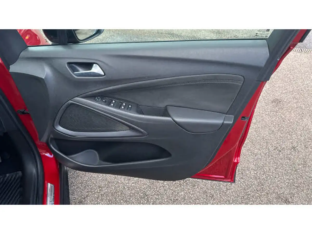 2022-vauxhall-crossland-12-ultimate-130ps-auto-big-36