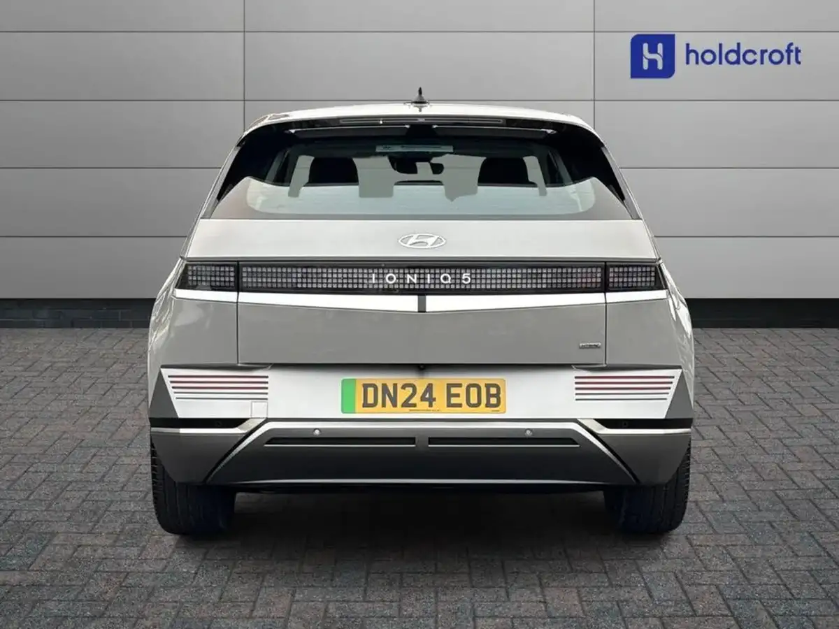 2024-hyundai-ioniq-5-e-premium-325ps-77kwh-awd-big-8