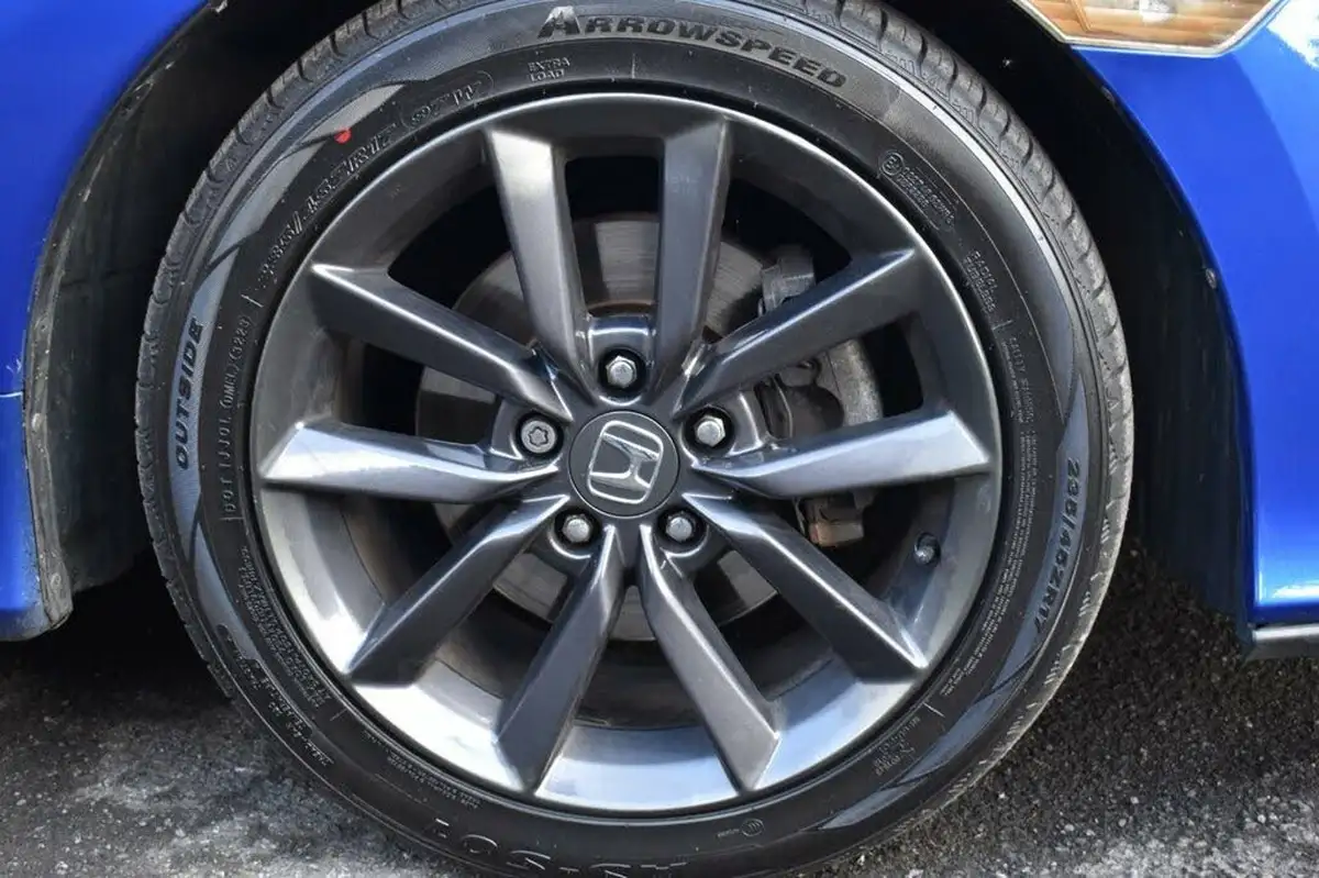 2020-honda-civic-16-i-dtec-sr-hatchback-5d-big-32