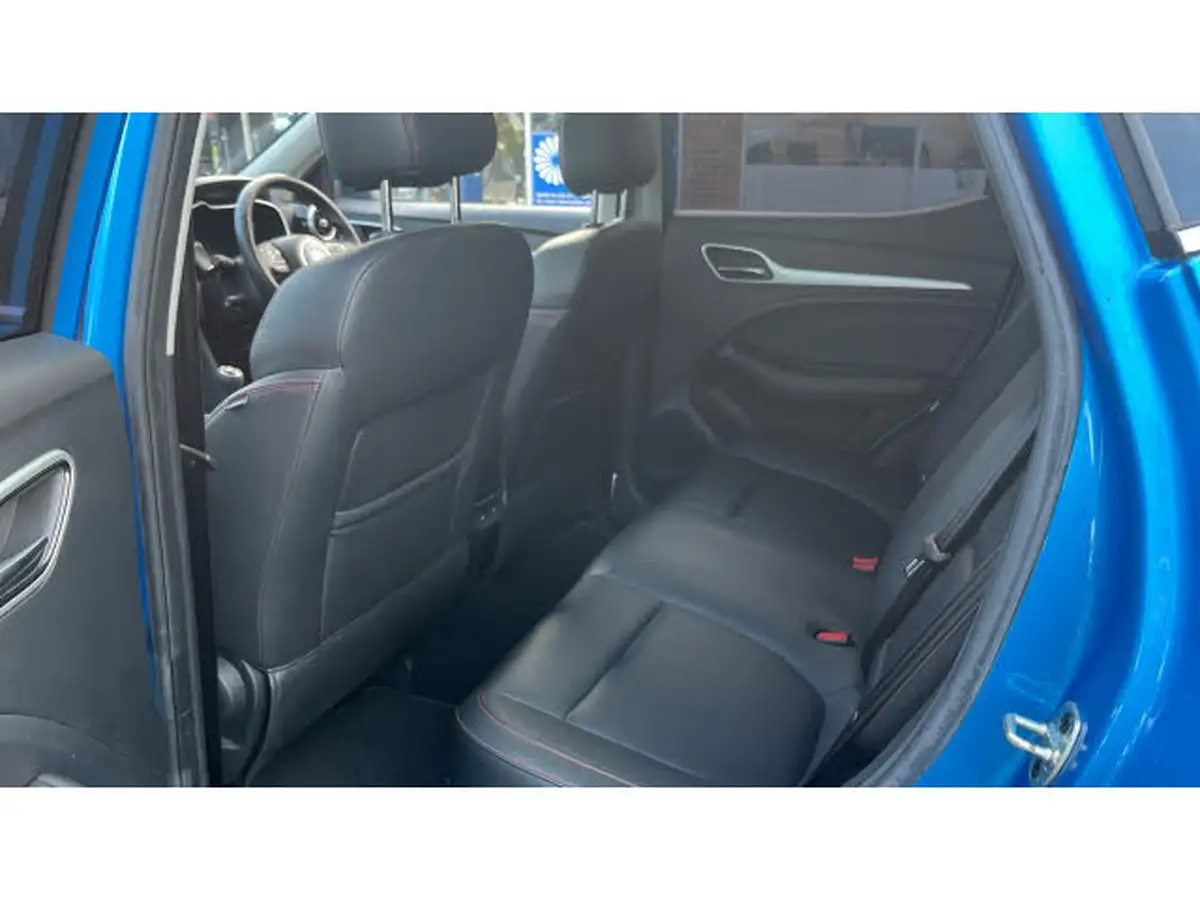2022-mg-zs-suv-10t-gdi-exclusive-big-15
