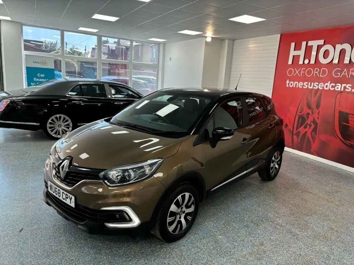 2018-renault-captur-09-tce-play-big-7