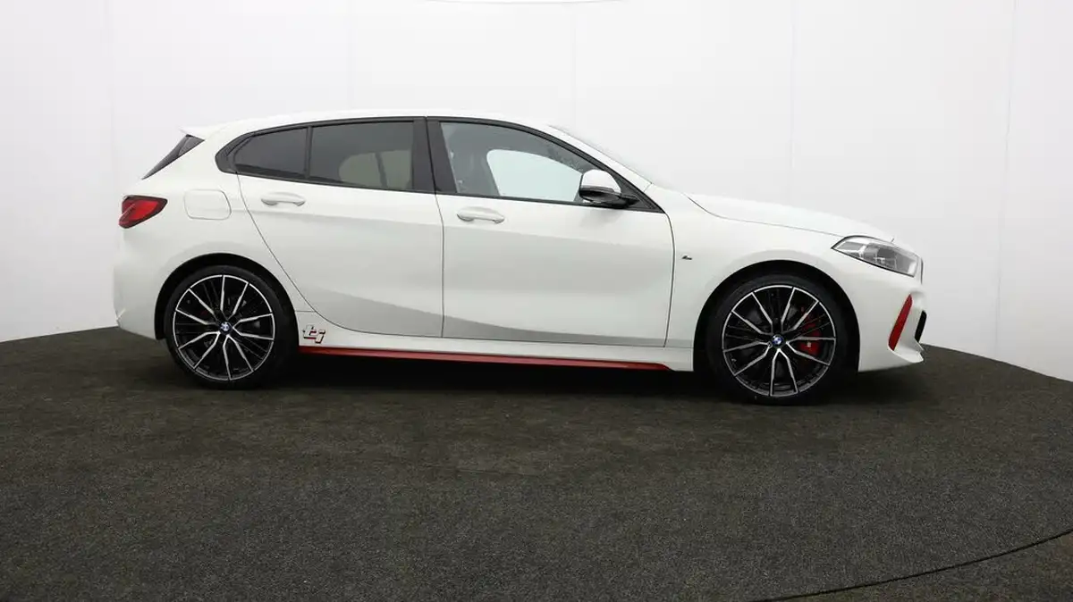 2024-bmw-1-series-20-128ti-lcp-big-38