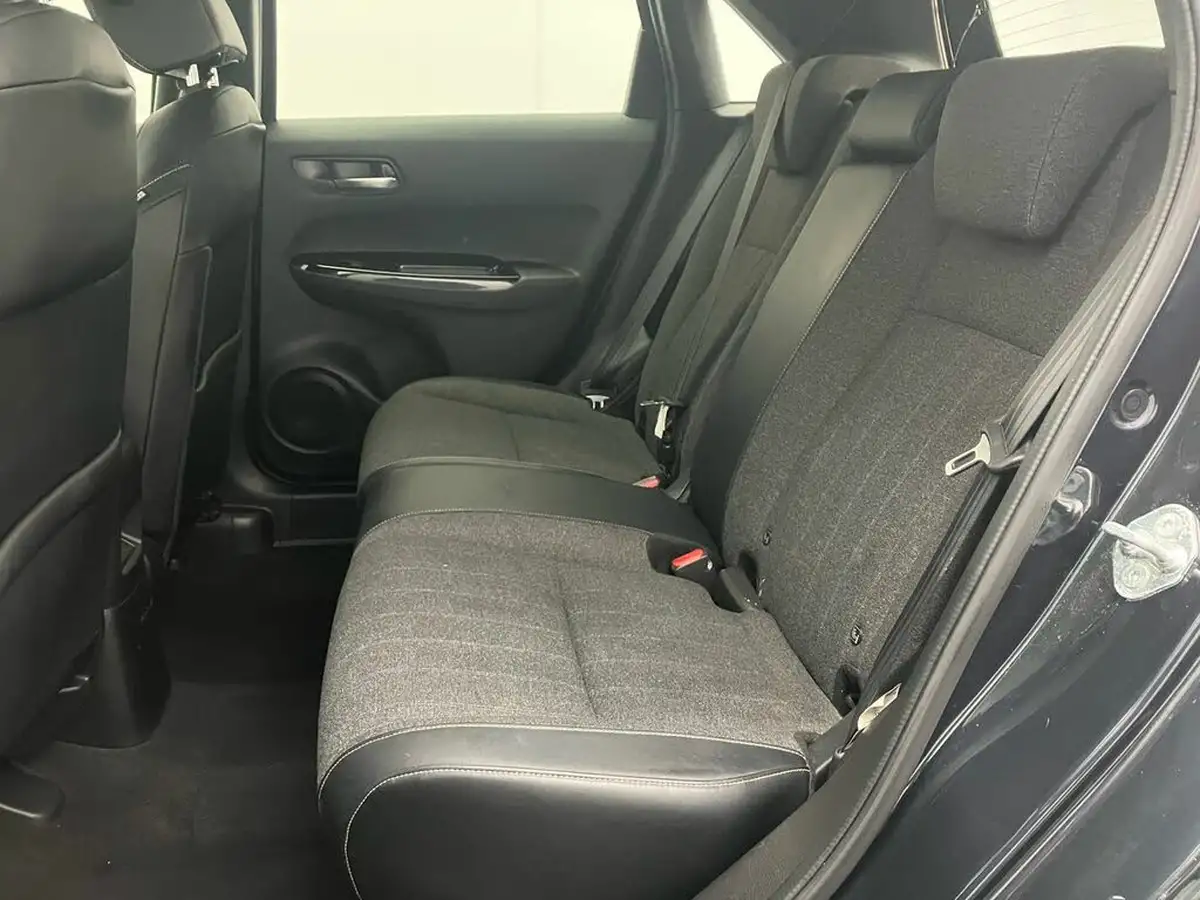 2021-honda-jazz-15-i-mmd-sr-109ps-big-25