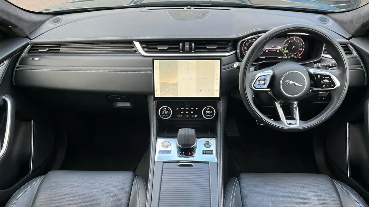 2023-jaguar-f-pace-20-p250-r-dynamic-hse-black-big-8