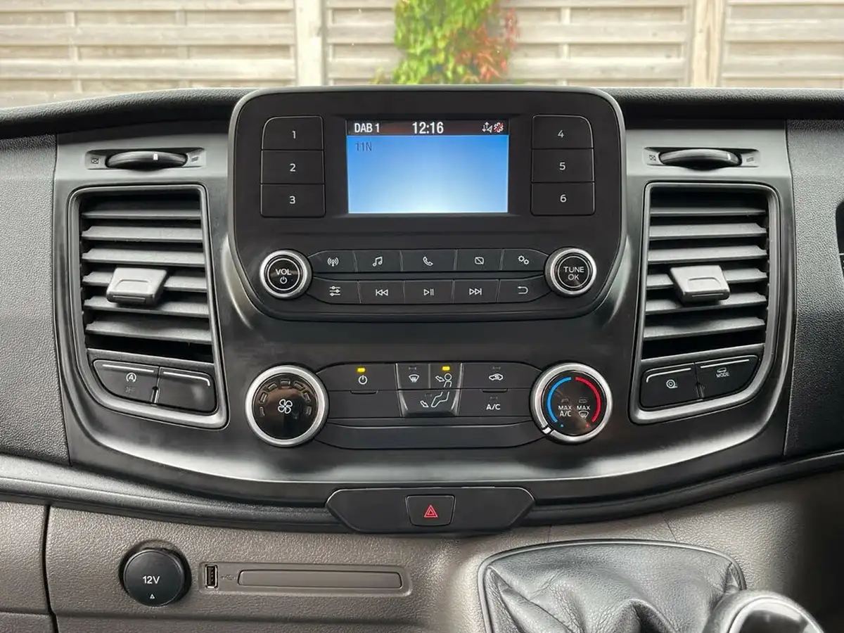 2022-ford-transit-20tdci-350-l2h2-leader-130pseu6d-rwd-panel-van-big-16