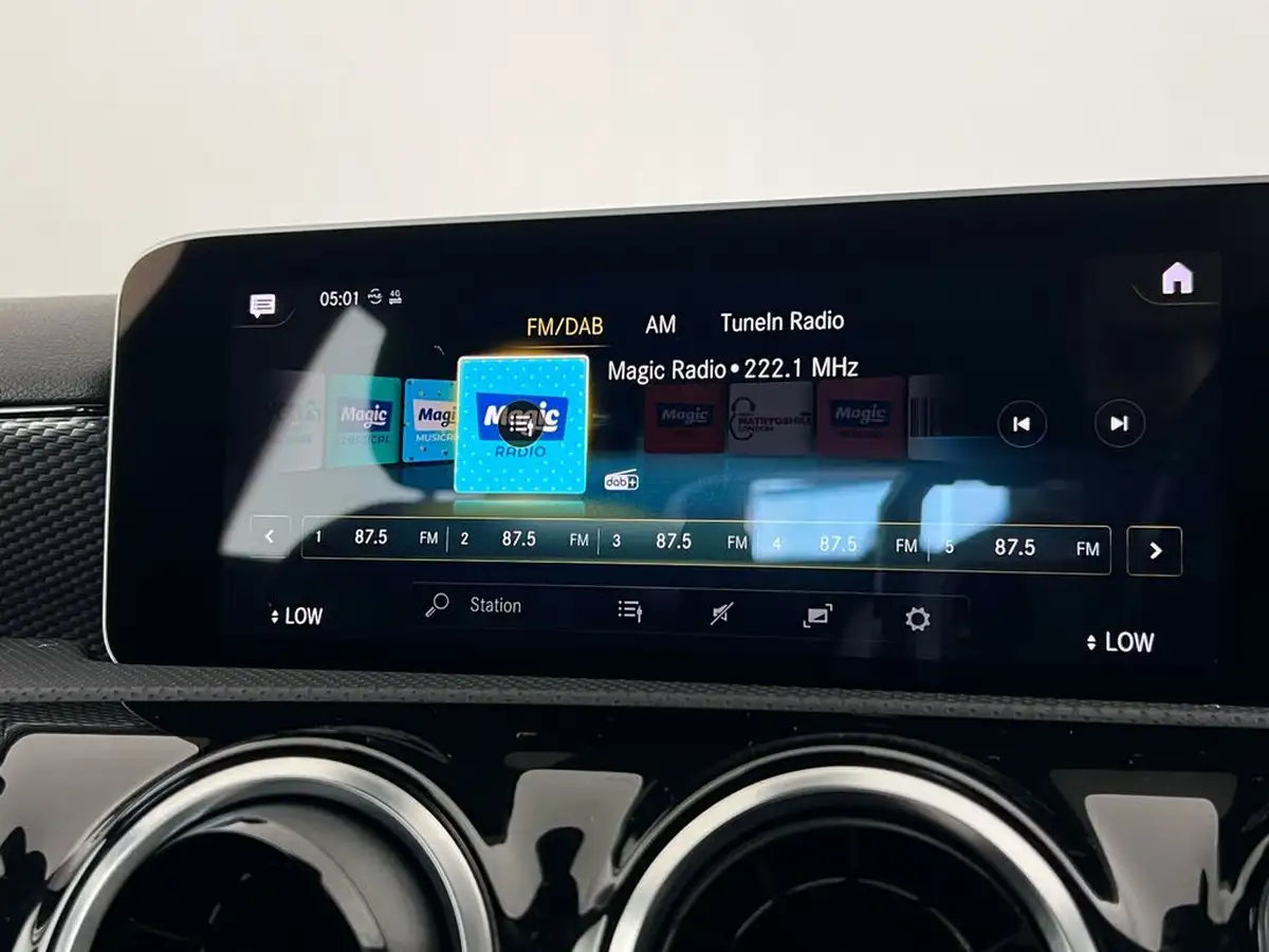 2020-mercedes-benz-a-class-13-a180-sport-executive-hatchback-5d-7g-dct-big-30