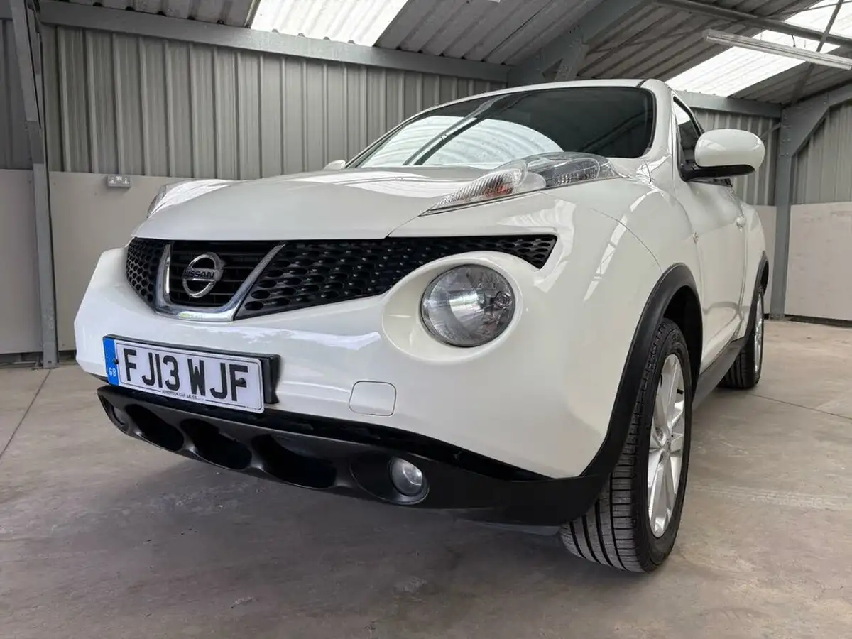 2013-nissan-juke-16-acenta-premium-big-0