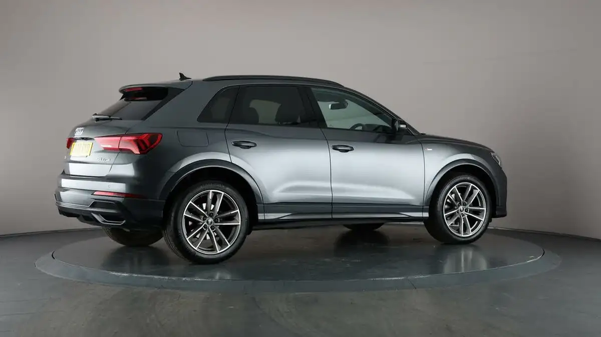 2022-audi-q3-15-35-tfsi-black-edition-codcomfort-sound-pack-station-wagon-big-60
