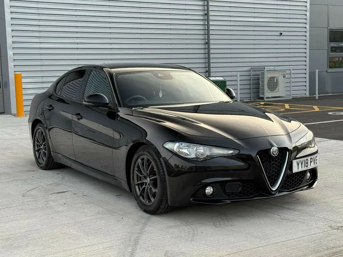2018-alfa-romeo-giulia-22td-super-147bhp-big-5