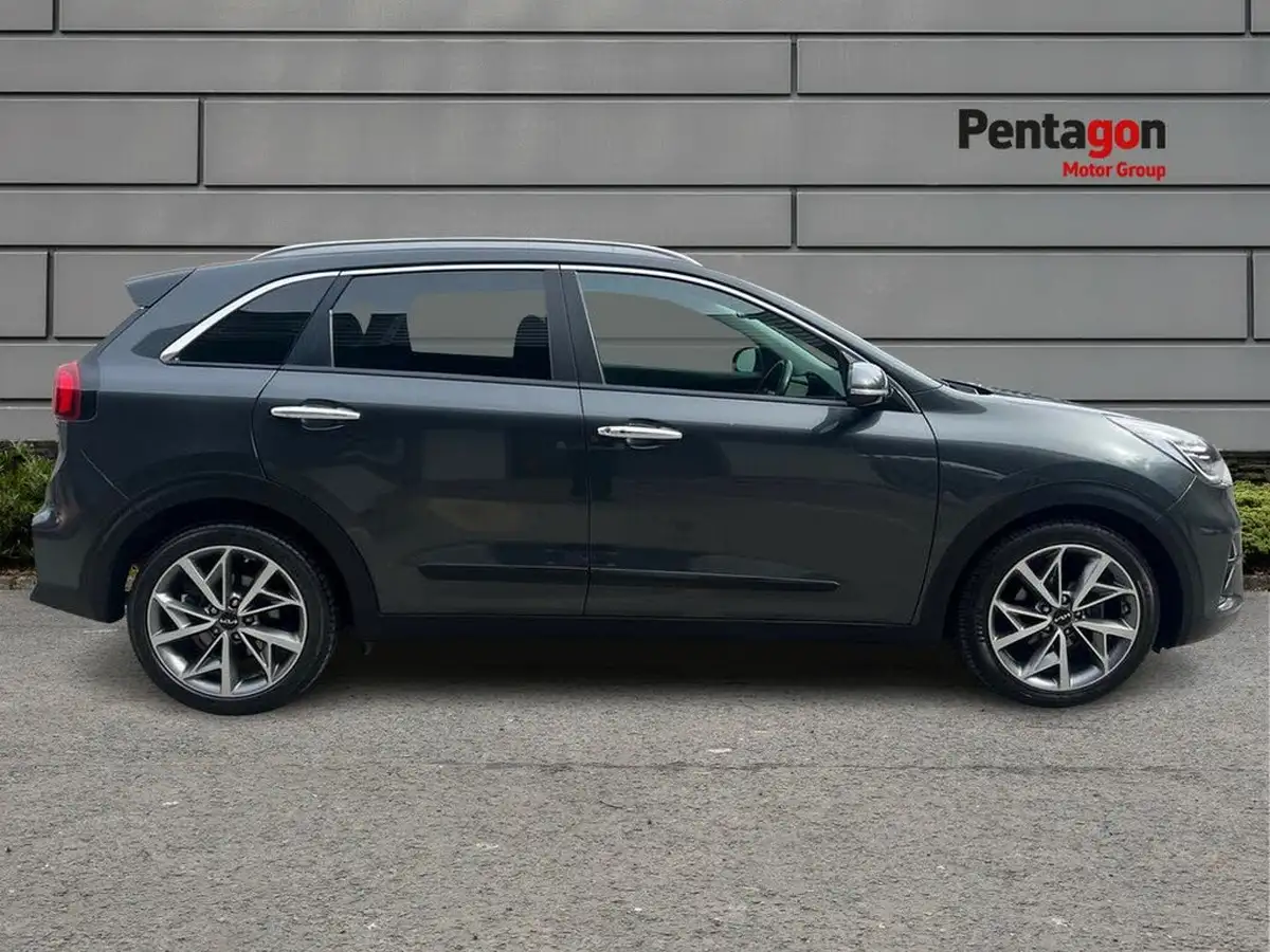 2022-kia-niro-16-gdi-4-139bhp-132kwh-big-10
