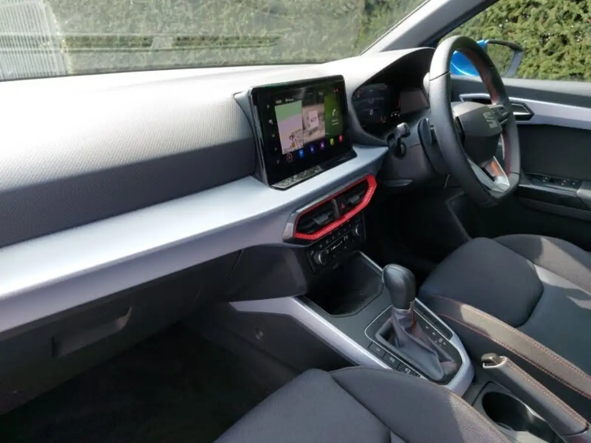 2024-seat-arona-10-tsi-fr-110ps-dsg-big-4