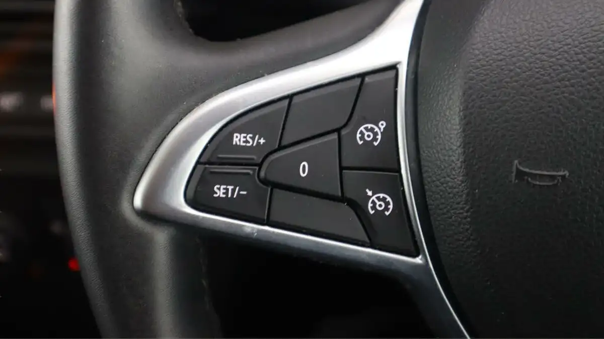 2022-dacia-sandero-10-tce-comfort-90bhp-cvt-big-22