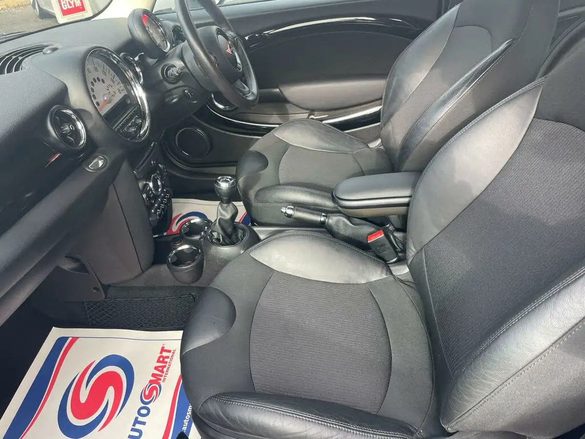 2011-mini-cooper-16td-cooper-d-112bhp-hatchback-3d-1598cc-big-14