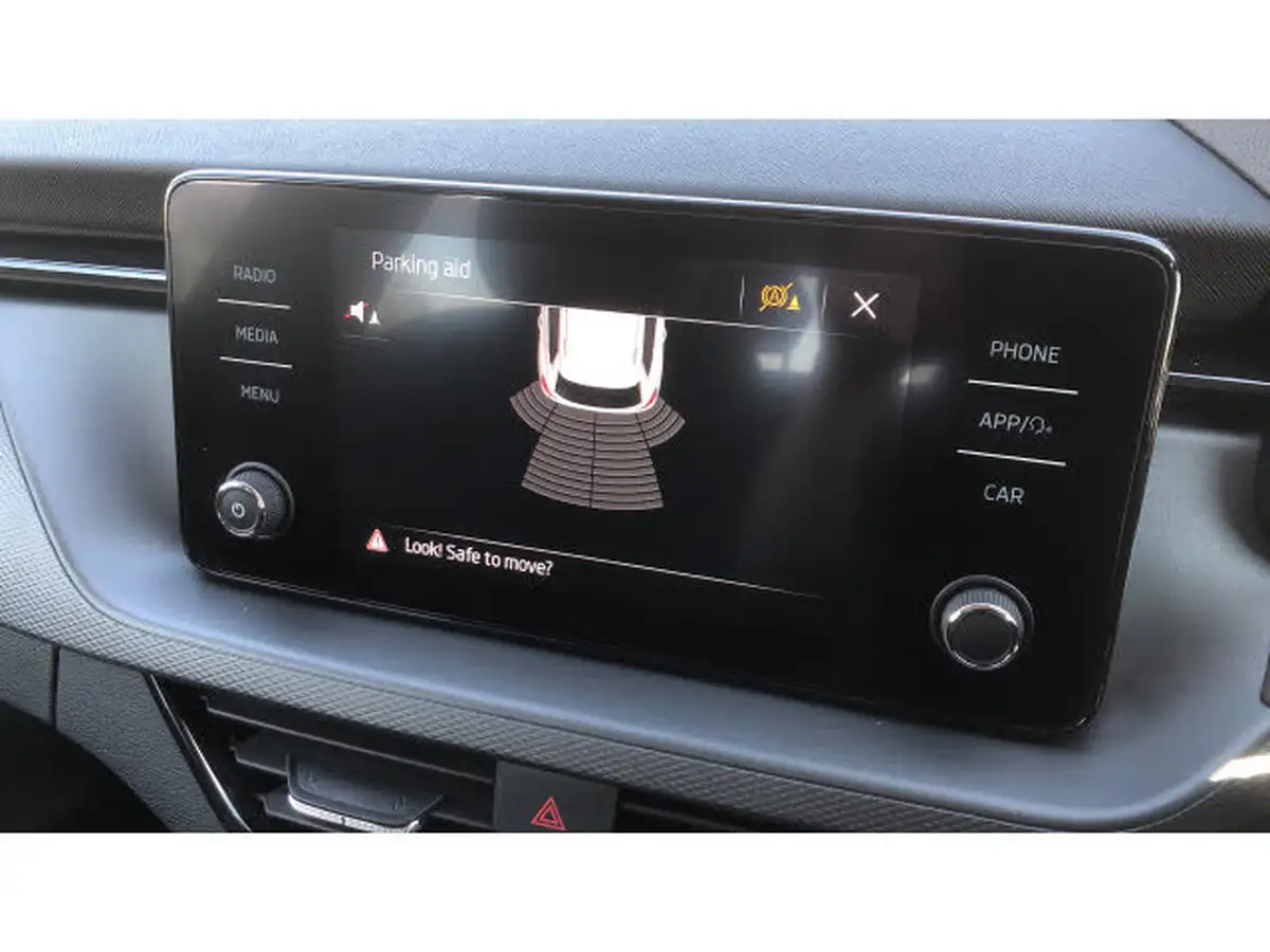 2021-skoda-kamiq-10-tsi-se-109ps-dsg-big-37