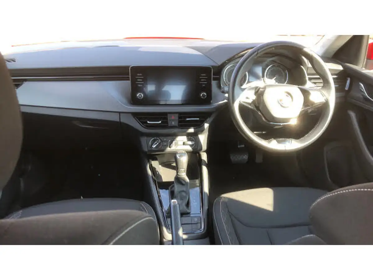 2021-skoda-kamiq-10-tsi-se-109ps-dsg-big-9