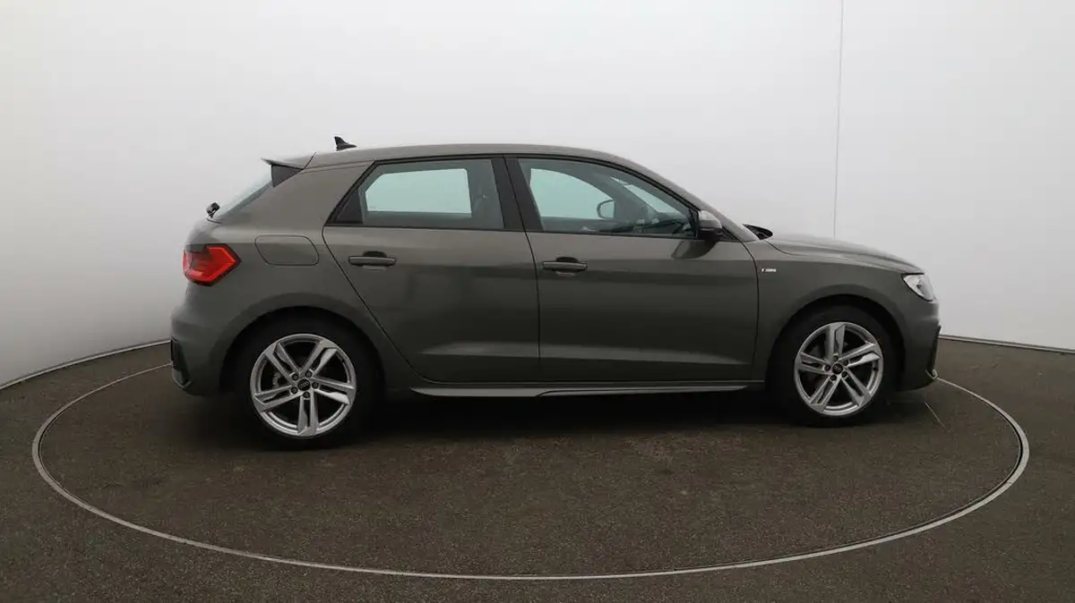 2023-audi-a1-10-30-tfsi-s-line-big-8