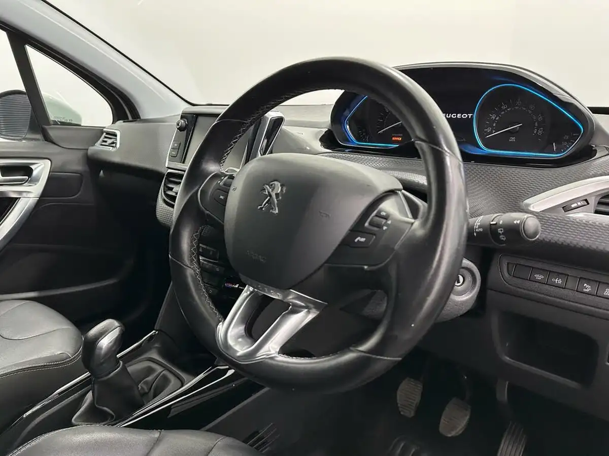 2016-peugeot-2008-suv-12-puretech-allure-82bhp-big-8