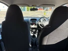2011-peugeot-107-10-sportium-3d-small-12