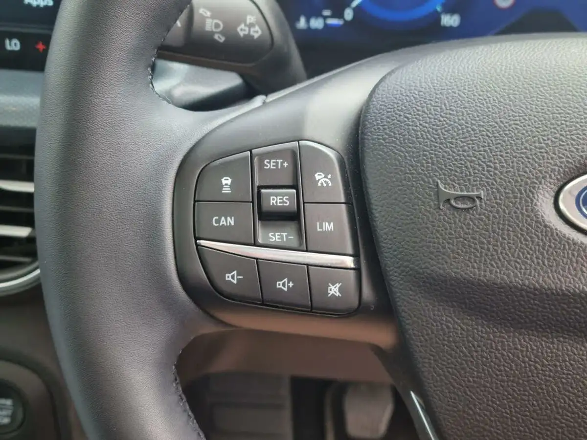 2024-ford-focus-10t-active-x-125ps-estate-big-19