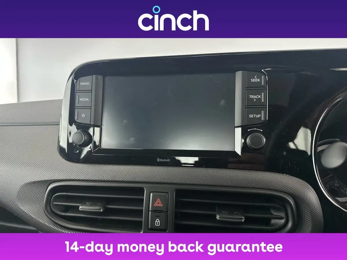 2021-hyundai-i10-12-se-connect-big-11