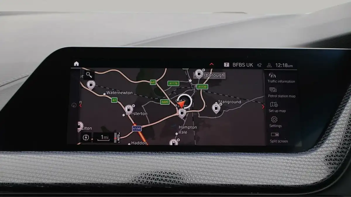 2021-bmw-1-series-15-118i-sport-lcp-big-11