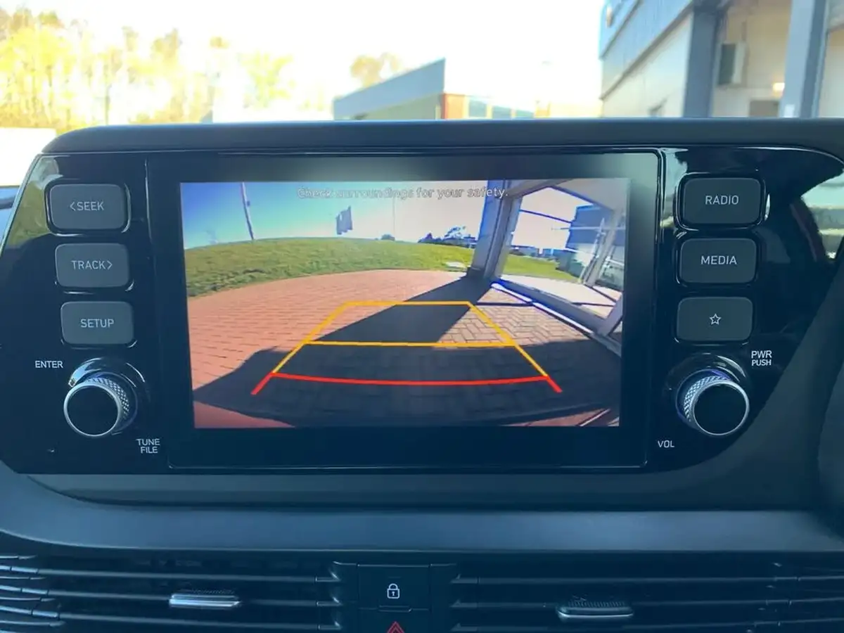 2023-hyundai-bayon-10-t-gdi-se-connect-dct-big-13